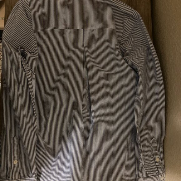 Vineyard Stripe Sconset Popover Shirt Estimated Size Small 7-8 Blue and White - Picture 3 of 3